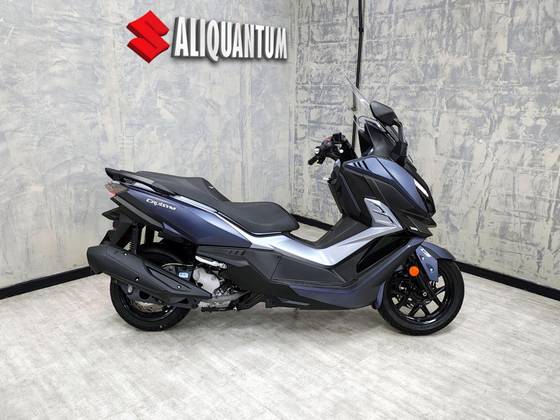DAFRA CRUISYM 300 DAFRA CRUISYM 300